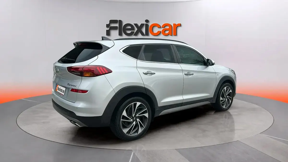 Usado Hyundai Tucson 116 CV (85 kW) 2020 Gris SUV