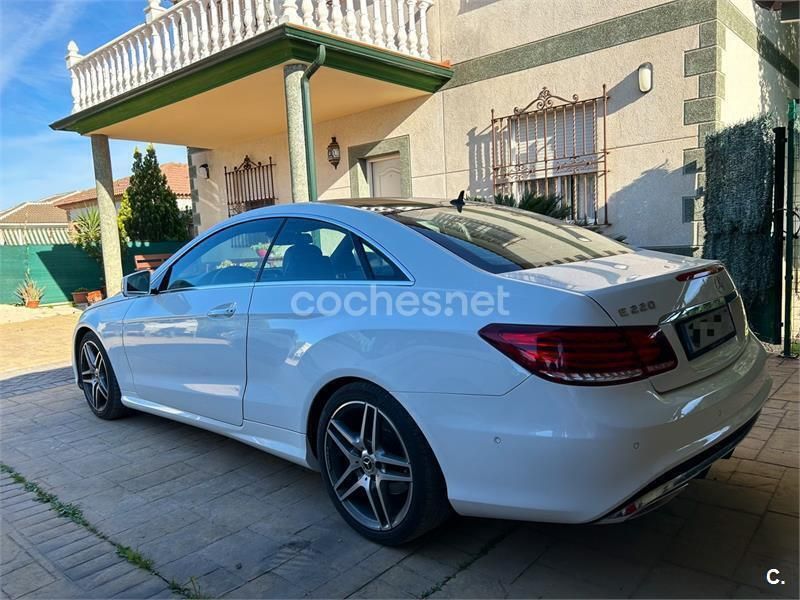 Usado Mercedes E220 170 CV (125 kW) 2014 Blanco Coupe