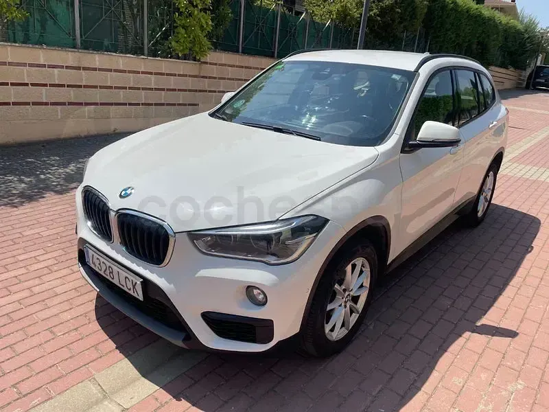 Usado BMW X1 150 CV (110 kW) 2020 Blanco SUV