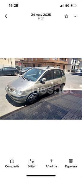 Usado Hyundai Matrix GLS 103 CV (75 kW) 2003 Beige Monovolumen