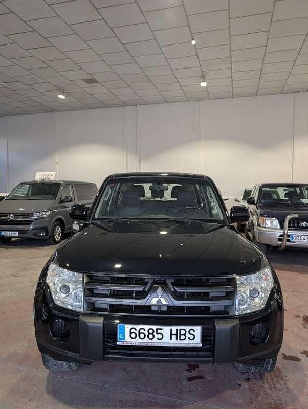 Usado Mitsubishi Montero Spirit 200 CV (147 kW) 2011 Negro SUV