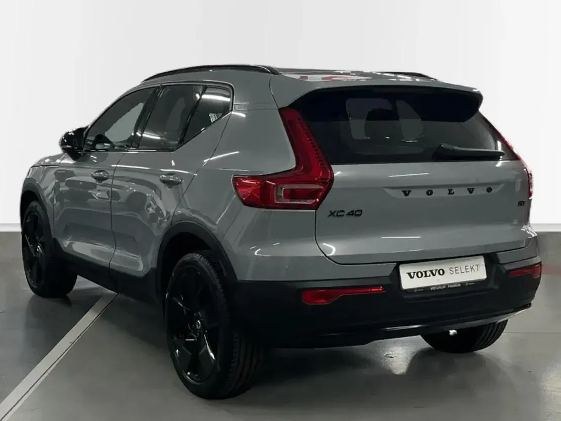 Nuevo Volvo XC40 Plus 163 CV (119 kW) 2026 Vapour grey SUV