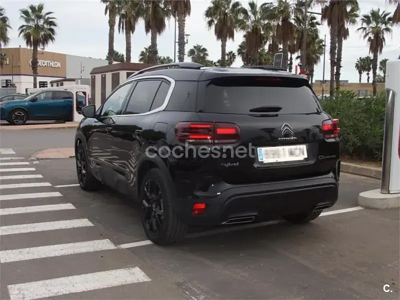 Usado Citroën C5 Aircross Shine 225 CV (165 kW) 2022 Negro SUV