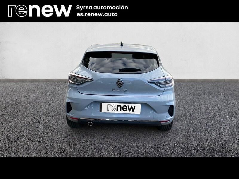 Usado Renault Clio V Techno 100 CV (73 kW) 2025 Gris Berlina