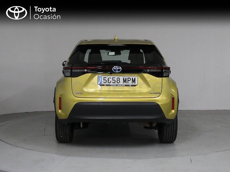 Usado Toyota Yaris Cross Active 116 CV (85 kW) 2024 Blanco SUV