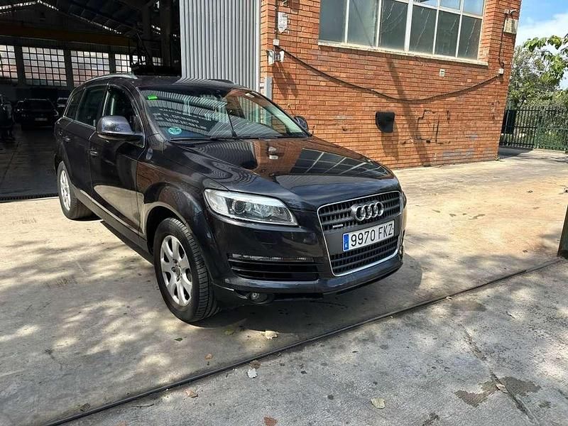 Negro Usado 2007 Audi Q7 SUV | 9490 € - Imagen 1/4