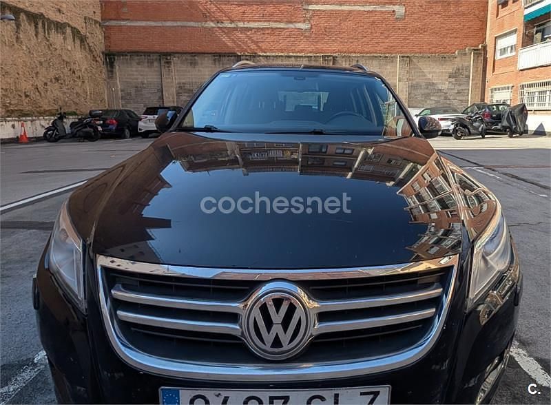 Usado VW Tiguan Sport 140 CV (102 kW) 2009 Negro SUV