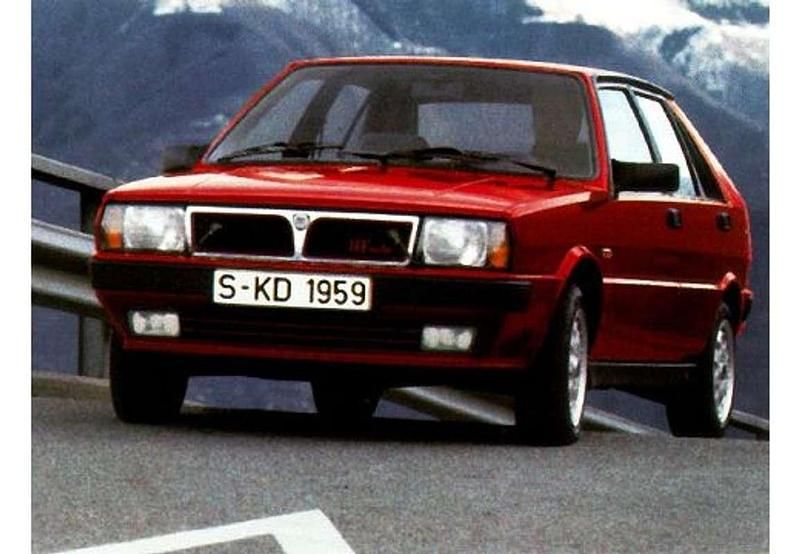 Rojo Usado 1991 Lancia Delta Utilitario | 89.900 € - Imagen 1/3