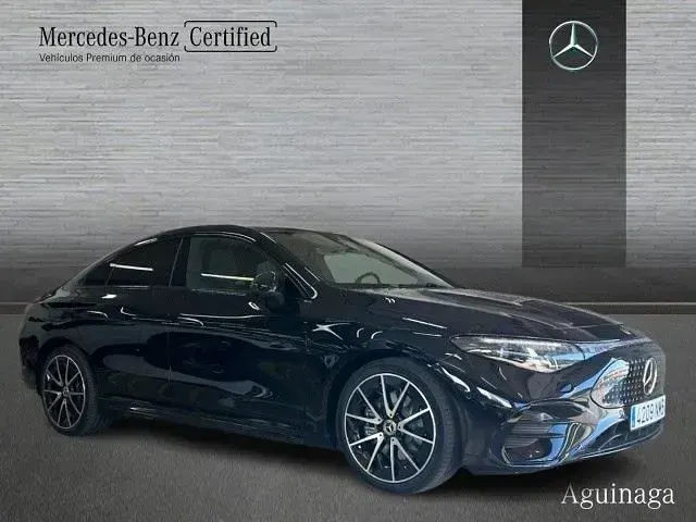 Nuevo Mercedes 350 AMG line 260 kW (354 CV) 2026 Negro cosmos