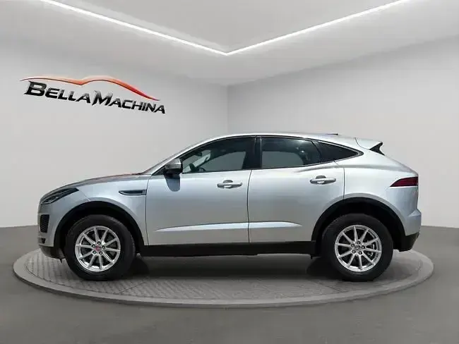 Usado Jaguar E-Pace 150 CV (110 kW) 2020 Gris SUV