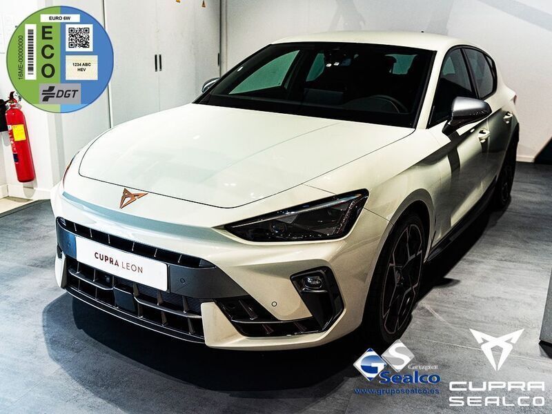 Gris Nuevo 2024 Cupra Leon | 36.200 € (Un poco caro) - Imagen 1/4