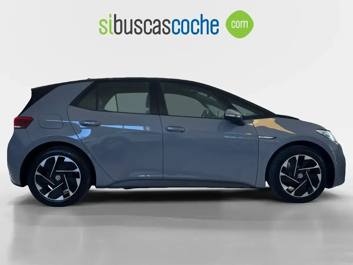 Usado VW ID.3 Pro 106 kW (145 CV) 2022 Gris/plata Utilitario