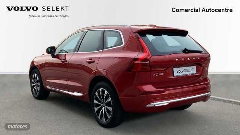 Usado Volvo XC60 Plus 2023 Rojo SUV