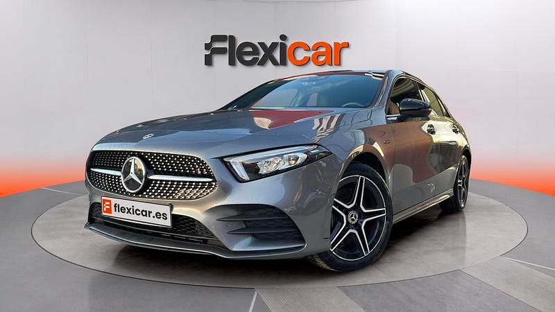 Usado Mercedes A250 218 CV (160 kW) 2020 Gris Berlina