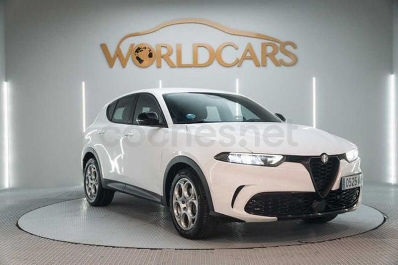 Usado Alfa Romeo Tonale Sprint 131 CV (96 kW) 2023 Blanco SUV