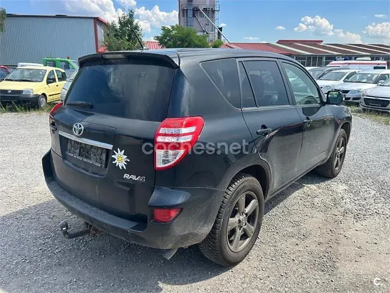 Usado Toyota RAV4 Executive 158 CV (116 kW) 2012 Negro SUV