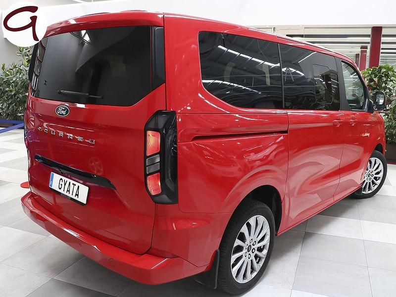 Usado Ford Tourneo Custom Titanium 170 CV (125 kW) 2024 Rojo Van