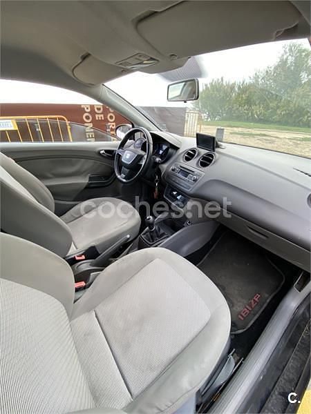 Usado Seat Ibiza SC I-Tech 90 CV (66 kW) 2013 Negro Utilitario
