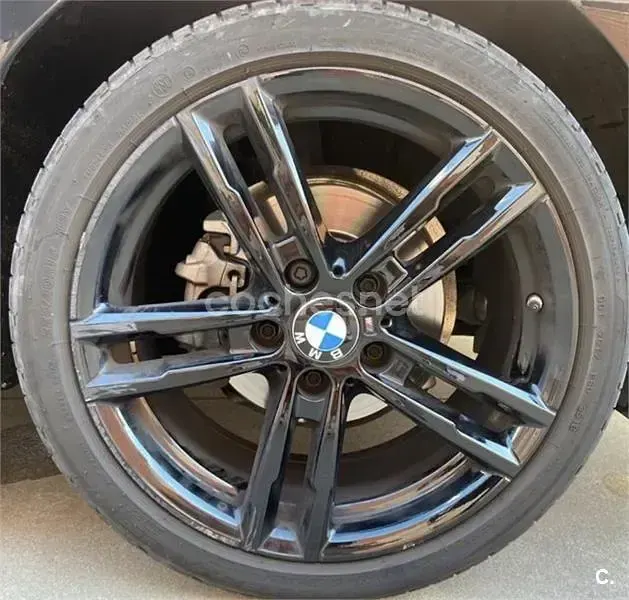 Usado BMW 118 150 CV (110 kW) 2018 Negro Berlina