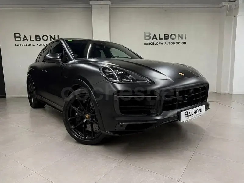 Usado Porsche Cayenne Turbo S E-Hybrid 680 CV (500 kW) 2022 Negro SUV