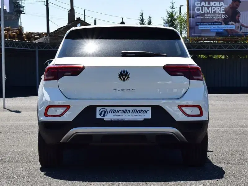 Usado VW T-Roc Life 150 CV (110 kW) 2022 Blanco SUV