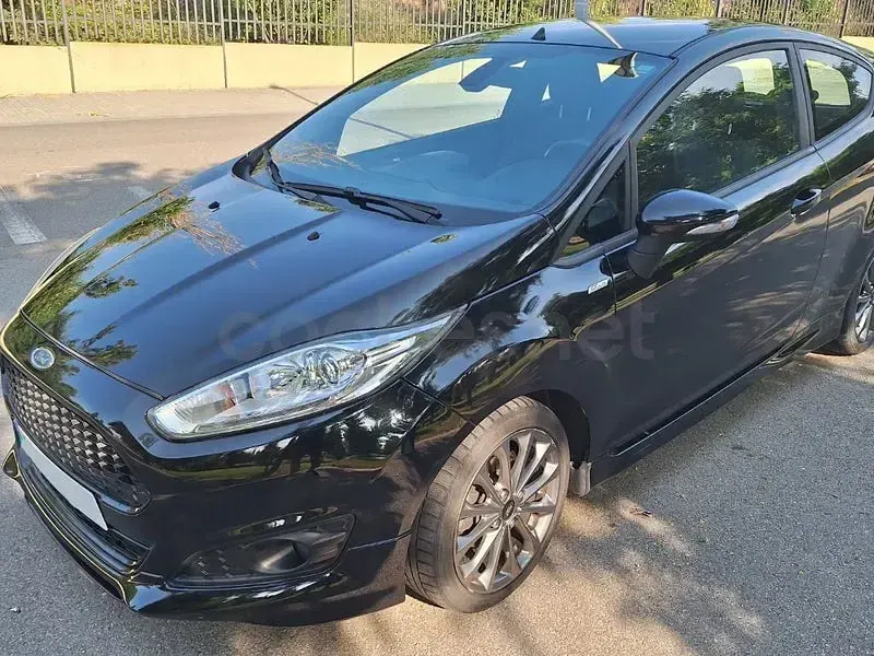 Usado Ford Fiesta ST-Line 95 CV (69 kW) 2017 Negro Utilitario