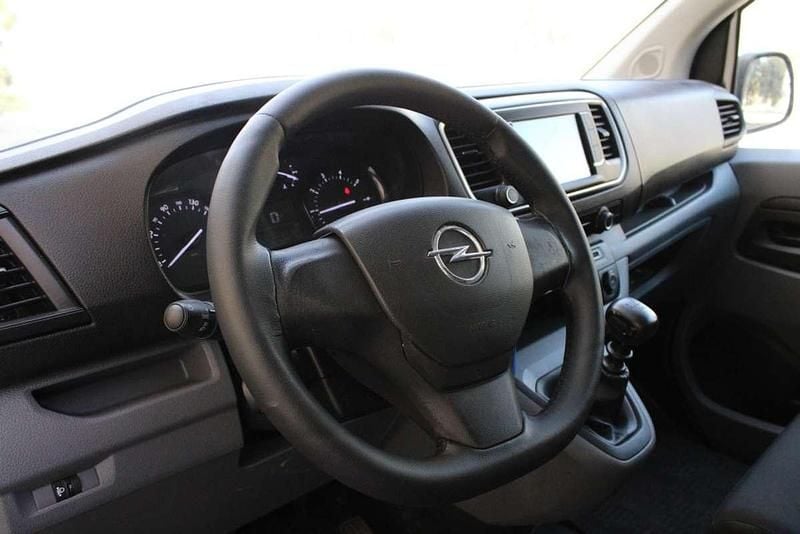 Usado Opel Vivaro 145 CV (106 kW) 2021 Blanco Monovolumen