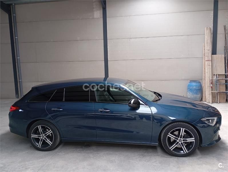 Azul Usado 2020 Mercedes CLA220 Shooting Brake Familiar | 24.999 € (Precio justo) - Imagen 1/4