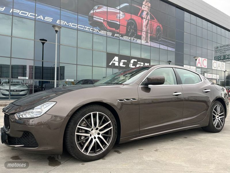 Usado Maserati Ghibli 274 CV (201 kW) 2015 Marrón Coupe