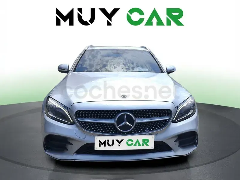 Usado Mercedes C300 258 CV (189 kW) 2019 Gris / plata Familiar