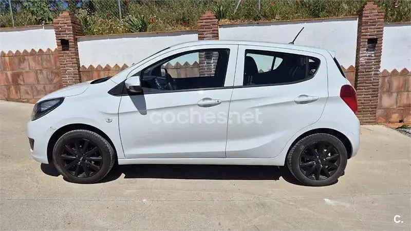 Usado Opel Karl Selective 75 CV (55 kW) 2015 Blanco Utilitario