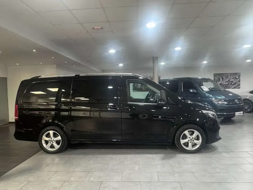 Usado Mercedes V250 Avantgarde 189 CV (139 kW) 2019 Negro Monovolumen