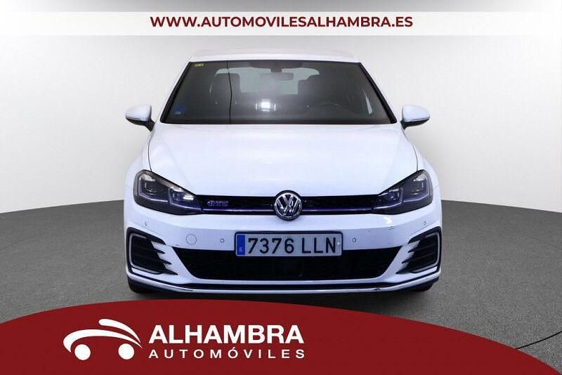 Usado VW Golf VII GTE 204 CV (150 kW) 2021 Blanco Utilitario