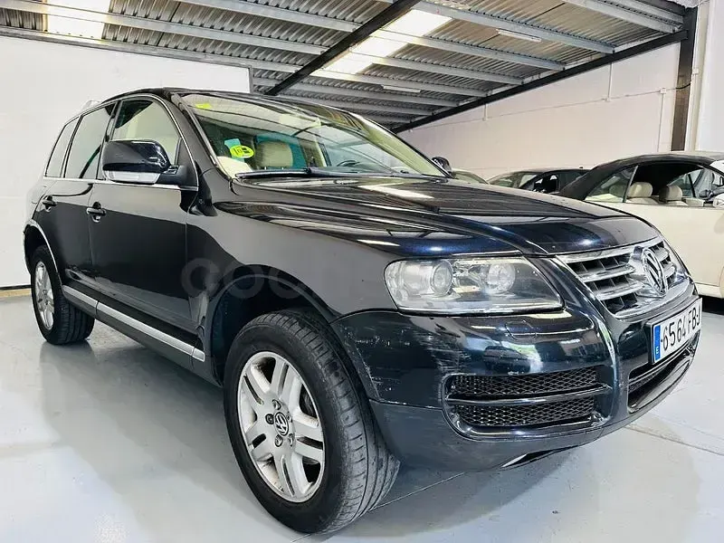Second-hand VW Touareg 240 CP (176 kW) 2008 Negru SUV