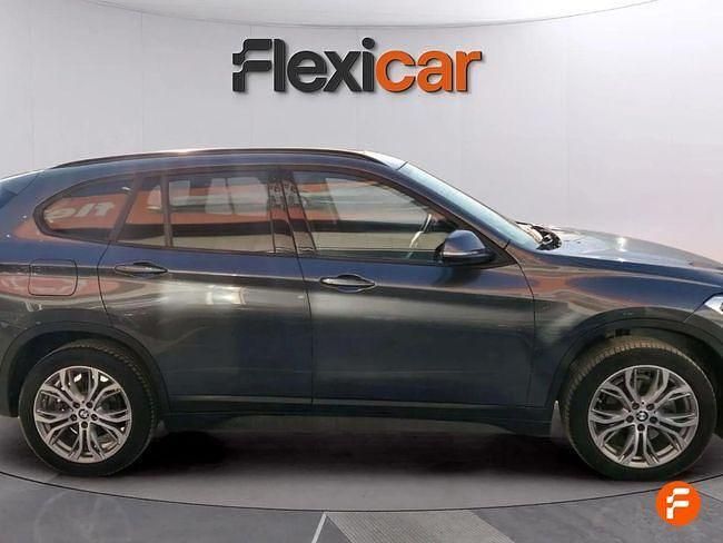 Usado BMW X1 140 CV (102 kW) 2021 Gris SUV