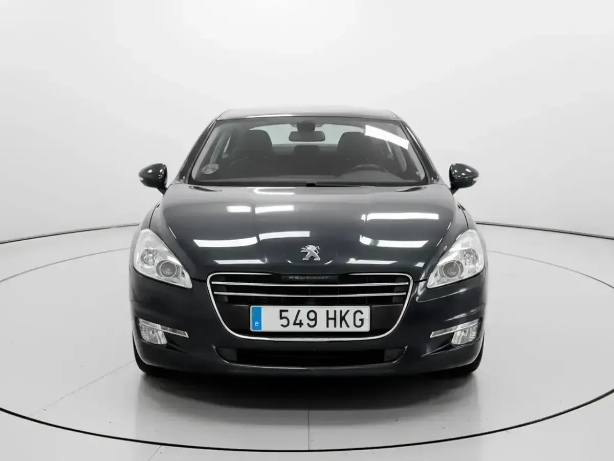 Käytetty Peugeot 508 Allure 156 HP (114 kW) 2012 Harmaa Sedan