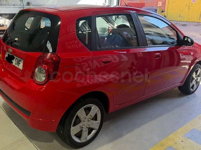Usado Chevrolet Aveo LS 84 CV (61 kW) 2009 Rojo Berlina