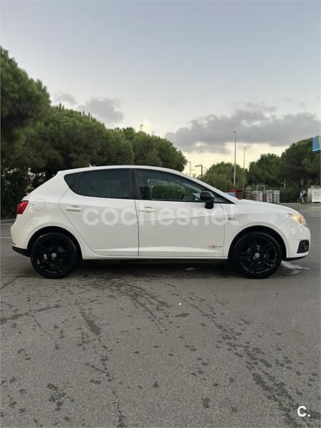 Usado Seat Ibiza SC Copa 85 CV (62 kW) 2012 Blanco Utilitario