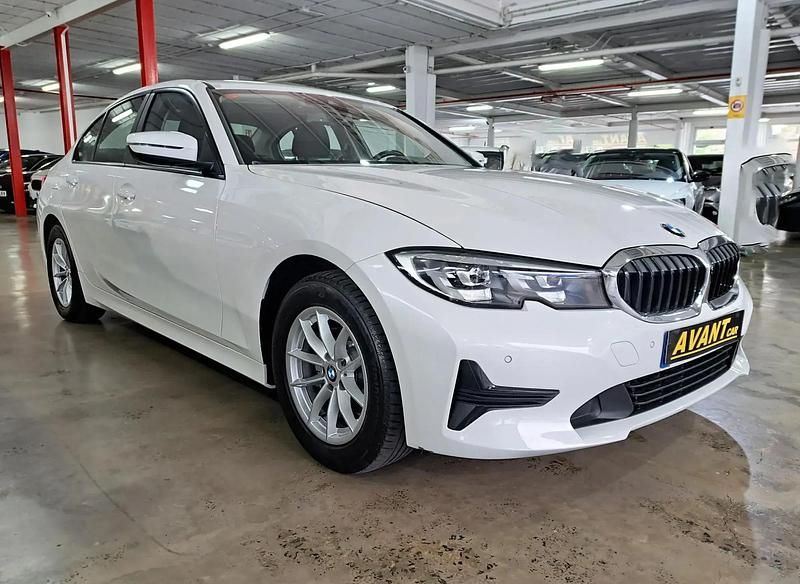 Usado BMW 318 150 HP (110 kW) 2021 Branco Sedan