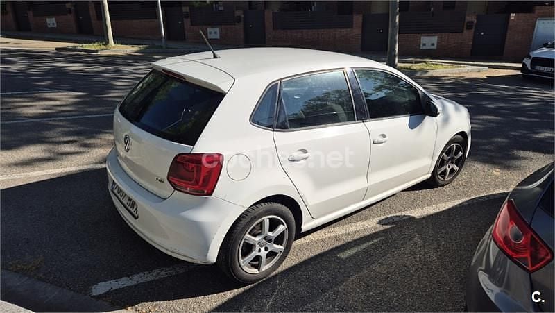 Usado VW Polo Advance 90 CV (66 kW) 2012 Blanco Utilitario