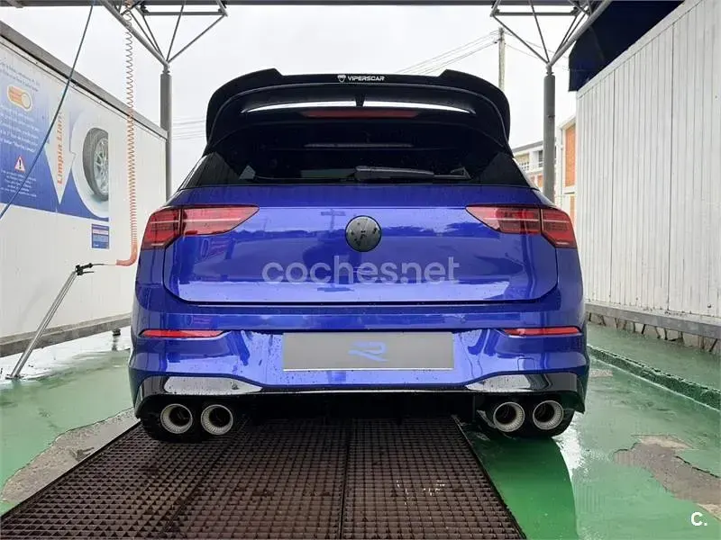 Usado VW Golf VIII R 333 CV (244 kW) 2023 Azul Berlina