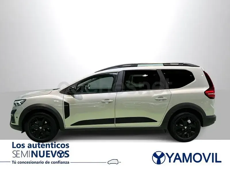 Usado Dacia Jogger Extreme 110 CV (80 kW) 2022 Gris / plata Monovolumen