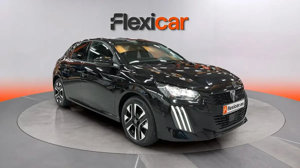 Usado Peugeot 208 Allure 102 CV (75 kW) 2024 Utilitario