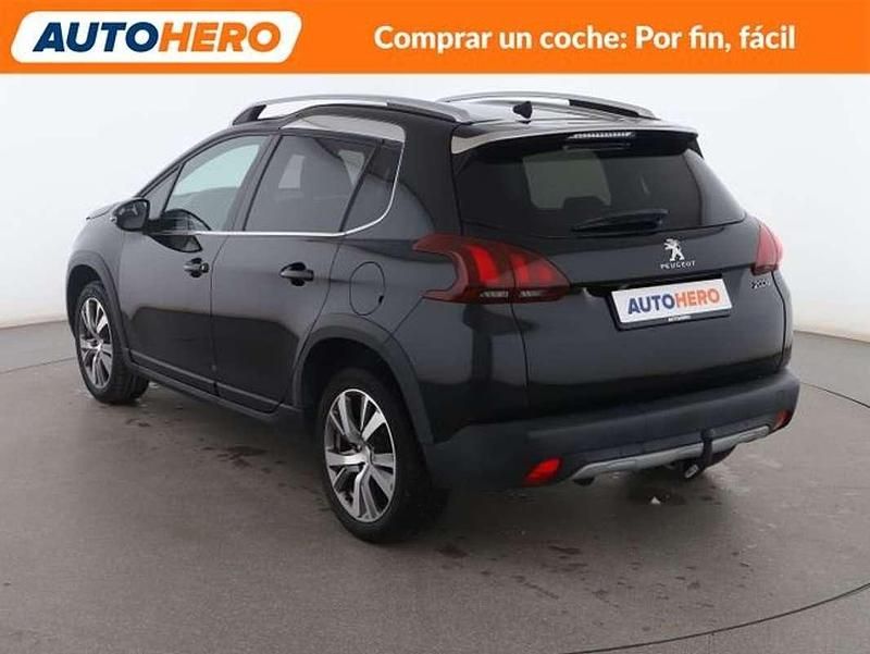 Usado Peugeot 2008 Allure 110 CV (80 kW) 2018 Negro SUV