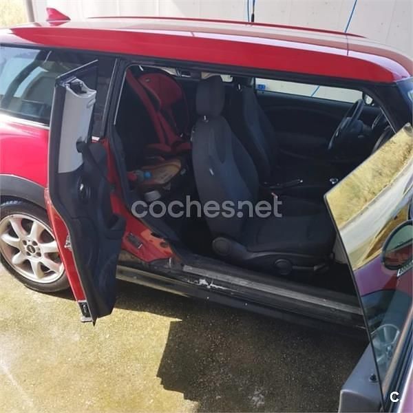 Usado Mini One Clubman 95 CV (69 kW) 2009 Rojo Familiar