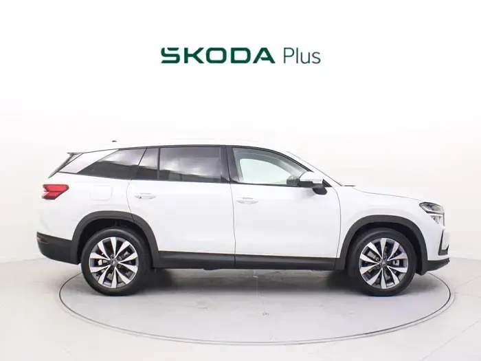 Usado Skoda Kodiaq Selection 204 CV (150 kW) 2026 Blanco SUV