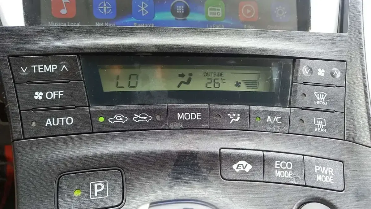 Usado Toyota Prius Executive 136 CV (100 kW) 2009 Gris Utilitario