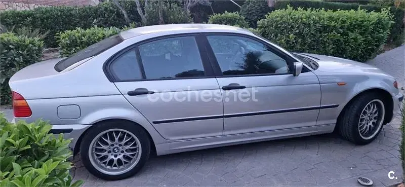 Usado BMW 320 150 CV (110 kW) 2003 Gris / plata Berlina
