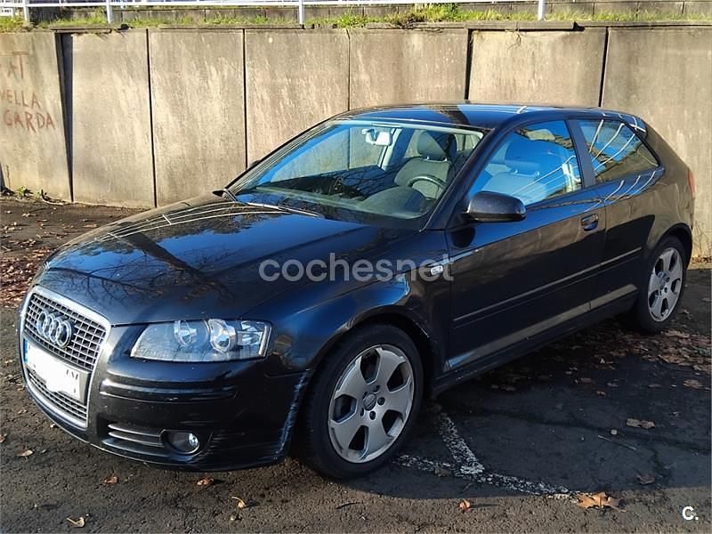 Negro Usado 2006 Audi A3 Attraction Berlina | 7000 € (Precio justo) - Imagen 1/4