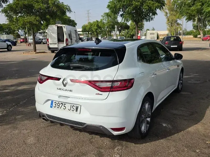 Usado Renault Mégane GT Line GT-Line 130 CV (95 kW) 2016 Blanco Berlina